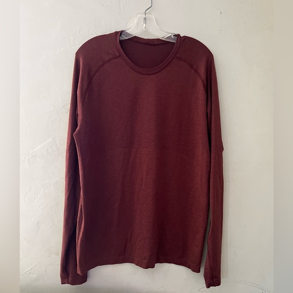 lululemon athletica Other - Lululemon Wine/Burdeos Men's Live in Practice Running Long Sleeve T-Shirt Sz L